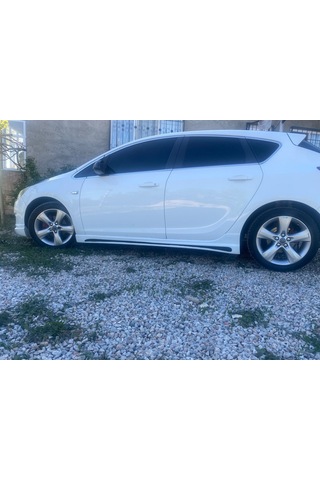 Opel Astra J  Yan  Marşpiyel