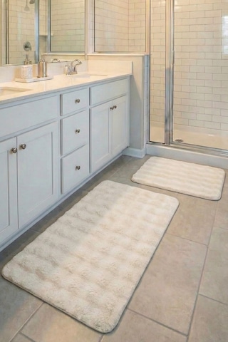 2 Li Peluş Bubble Banyo Paspas Seti 60x100+50x60 Cm Kaymaz Lateks Taban, Yumuşak Yüzey, Yıkanabilir Kırık Beyaz