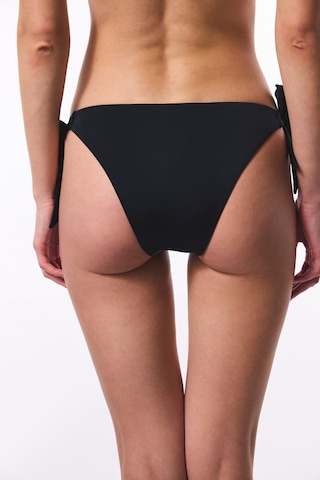 Penti Siyah Brazilian Düşük Bel Brazilian Bikini Altı