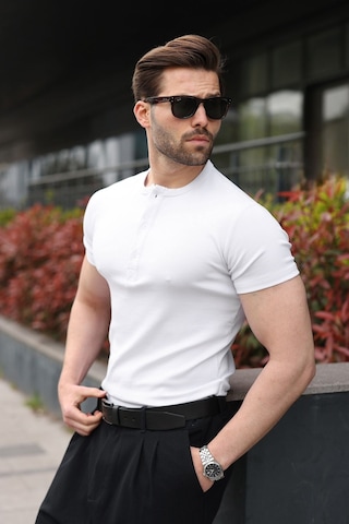 Madmext Beyaz Yarım Düğmeli Slim Fit Erkek Tişört E7186