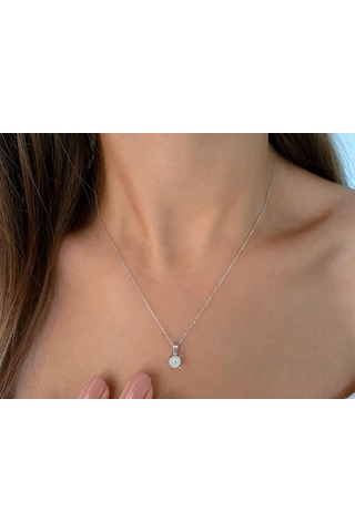 Sirius 0,50 Karat Görünümlü Pırlanta Tektaş Kolye 0817P0047