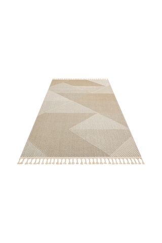 Soho Sh 08 Beige Hav Vermeyen Özel Ipler Ile Üretilen Etnik Örgü Desenlere Sahip Makine Halısı