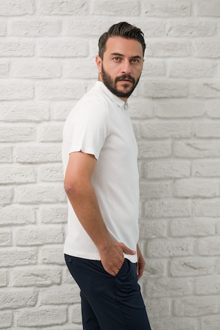 San&fa Slimfit Fermuar Kapamalı Rayon Kumaş Likralı Polo Yaka T-shirt Beyaz