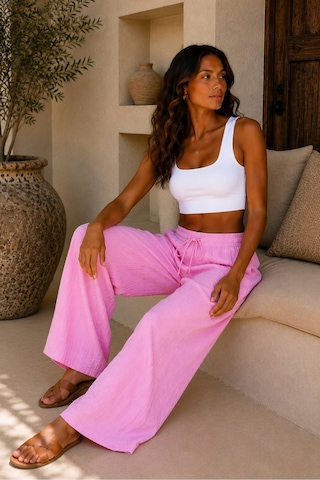 Hira Life Fashion Kadın Kumaşı Kabartma Detaylı Bol Paça Ve Önü Bağcıklı Salaş Burgu Şık Pantolon Pembe Pembe