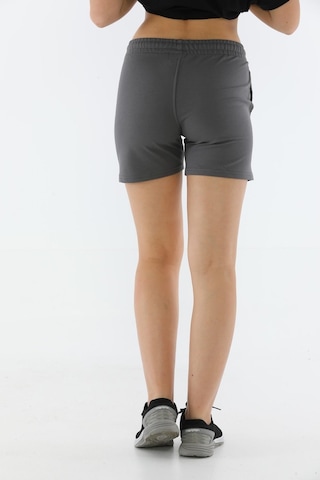Maraton Sportswear Regular Kadın Basic Füme Şort 20309-füme Füme