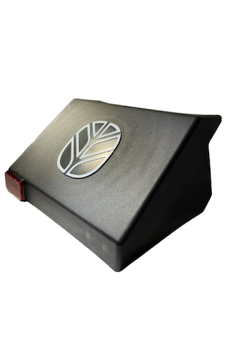 New Holland Traktör Sol Çamurluk