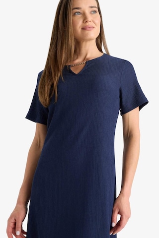 Defacto Regular Fit Apaş Yaka Basic Düz Bürümcük Kısa Kollu Midi Elbise D3834ax25smnv135 Lacivert
