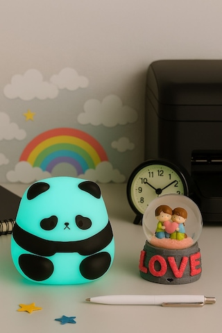 2 Li Sevgiliye Romantik Hediye Seti Slikon Panda Renkli Led Gece Lambası Ve 9 Cm Love Kar Küresi Set Pembe