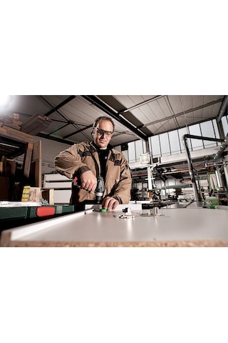 Metabo Powermaxx BS 12V 2 Amper Bez Çantalı Tek Akülü Matkap