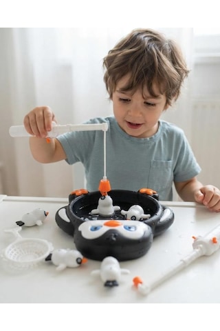 10 Parçalı Eğlenceli Eğitici Oltayla Penguen Yakalama Oyunu Banyo Ve Plaj Oyuncağı Seti Siyah
