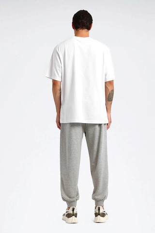Reebok Id Rlx Clss Sl Jogger Erkek Esofman Alti - Gri Melanj