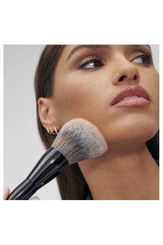 Sephora Collectıon Pro Brush - Bronzlaştırıcı Fırçası 80