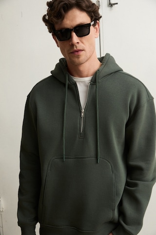 Grimelange Justus Erkek Kapüşonlu Kanguru Cepli Fermuar Yakalı Yeşil Sweatshirt Yeşil