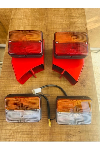 Massey Ferguson Tüm Traktörler Uyumlu Yarım Çamurluk Lambaları Ve Ayakları Komple Takım