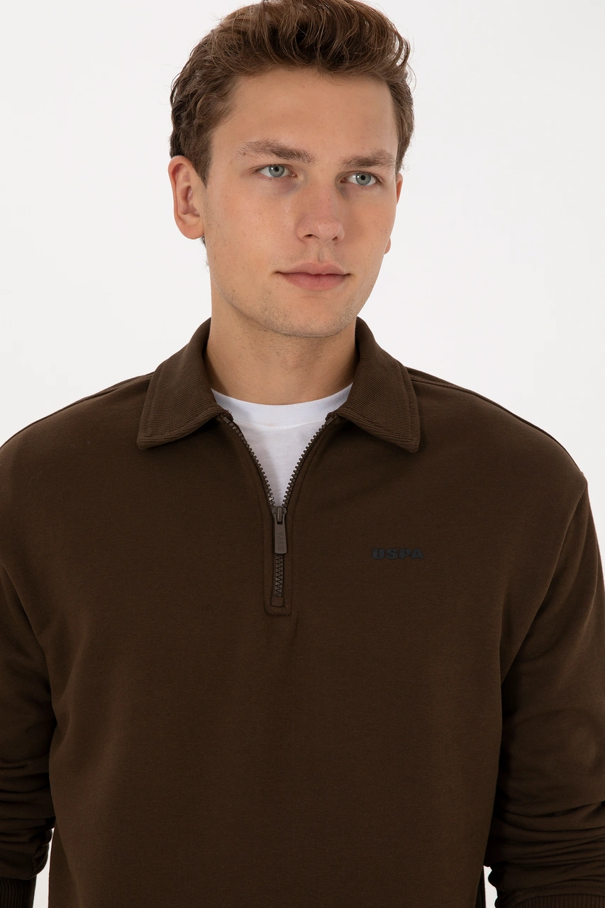 U.S. Polo Assn. Erkek Regular Fit Yarım Fermuarlı Şardonlu Kahverengi Basic Sweatshirt 50313783-VR029