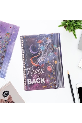 Sulu Çantalı Astronot A5 Defter 1 Adet