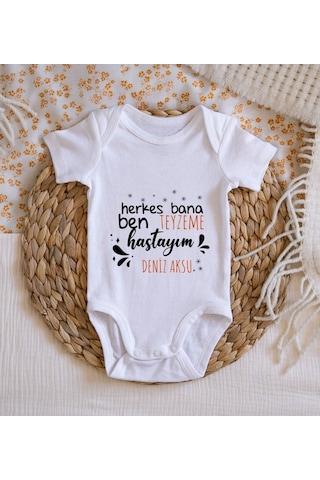 Bitmeyenkartus Bk Kids Isimli Herkes Bana Ben Teyzeme Hastayım Tasarımlı Bebek B Beyaz