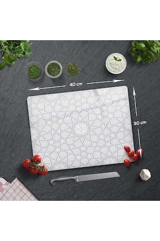 Selçuklu Motifi Desenli Cam Kesme Tahtası 30cm X 40cm