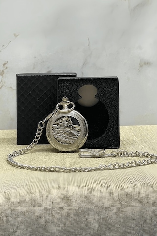 Büro Ev Ofis Hediyesi İçin Kutulu Silver Tren Figür Köstekli Saat