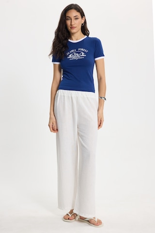 Tudors Kadın Slim Fit Dar Kesim %100 Pamuk Bisiklet Yaka Kısa Kollu Baskılı Lacivert Tişört-50511