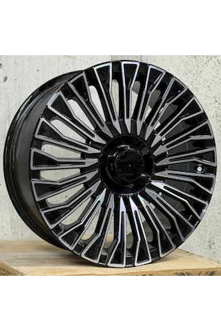 5 112 18 8.0 Et38 Ch66.6 Black Diamond Exzellent