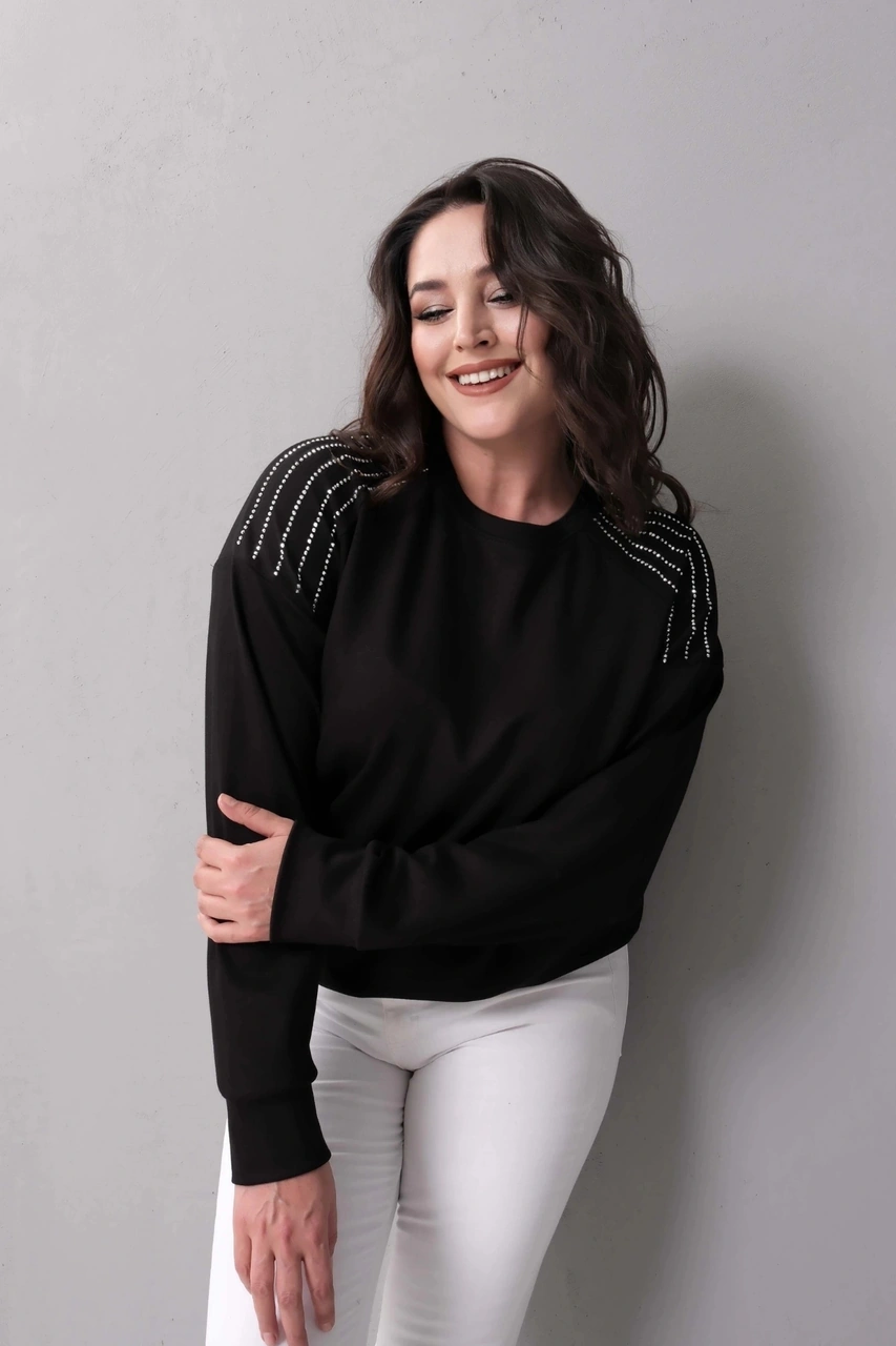 Omuzlar Taş Baskılı Sweatshirt Siyah