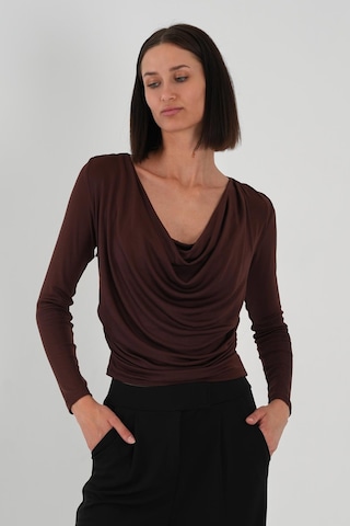 Alexandergardı Degaje Yaka Dökümlü Bluz Kahverengi