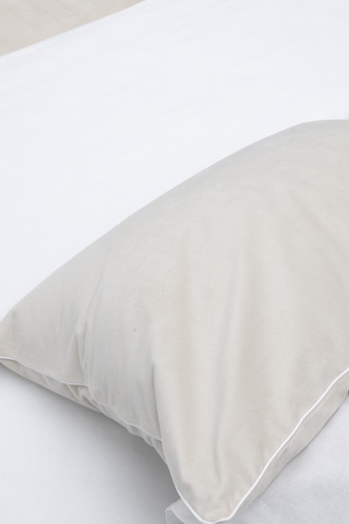 Koza Home Linda Krem Kadife Çift Kişilik Nevresim Takımı 200x220 4 Yastıklı Krem