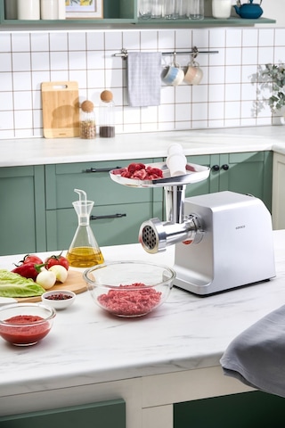 Karaca Salça,Sucuk,Sosis ve İçli Aparatlı Kıyma Makinesi