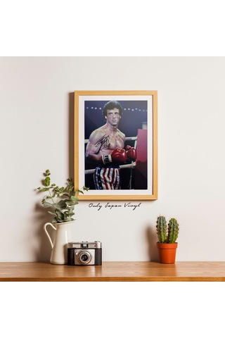 Sylvester Stallone, Rocky 20x30 Cm Boyutunda Islak İmzalı Fotoğra Sylvester Stallone, Rocky 20x30 Cm Boyutunda Islak İmzalı Fotoğra