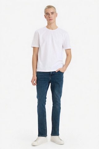 Defacto Pedro Slim Fit Dar Kalıp Normal Bel Dar Paça Jean Pantolon F9777ax26spnm34 Mavi-nm34