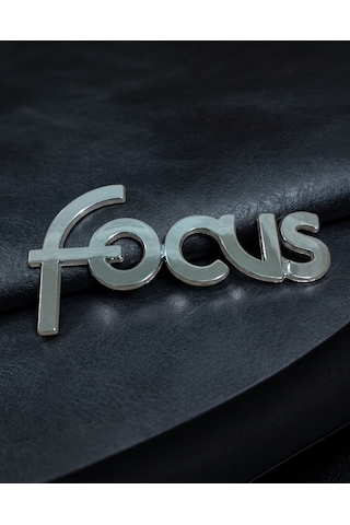 Ford Focus 1 Mk1 Arka Bagaj Yazısı 1998 - 2005 Diğer