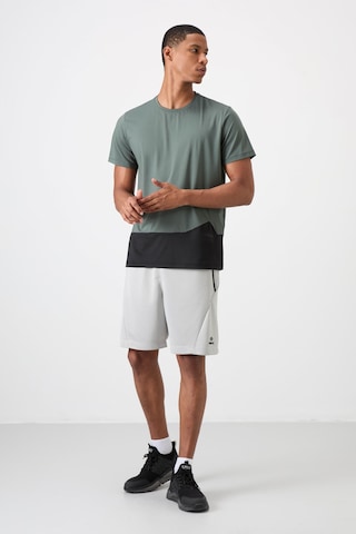 Tommy Life Haki Polyester Nefes Alan Dokulu İnce Esnek Standart Fit Erkek Performans T-shirt - 88383 Haki