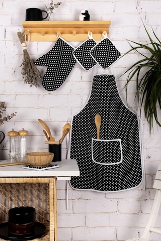4 Lü Mutfak Çeyiz Seti Mutfak Önlüğü , Fırın Eldiveni Ve Tutacak Takımısiyah Puantiye
