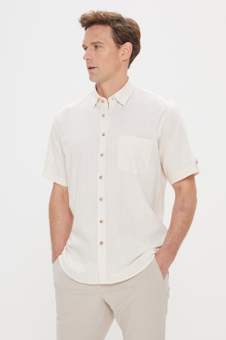 AC&Co / Altınyıldız Classics ERKEK BEJ Comfort Fit Düğmeli Yaka %100 Pamuk Flamlı Kısa Kollu Casual Gömlek Bej