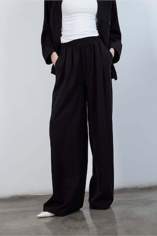 Kadın Keten Rahat Kesim Ceket Pantolon Alt-üst Takım Siyah