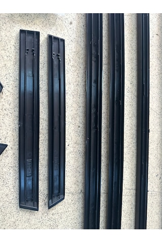 BMW E34 Kapı Çıtası