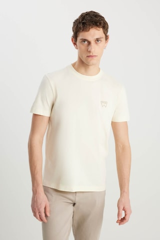 Wrangler Regular Fit Small Logo Bej Erkek T-shirt Mw70md3xme Bej