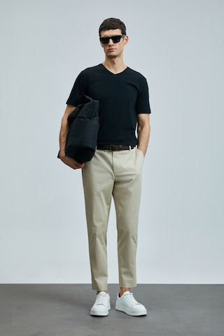 Lufian Erkek Tuna Modern Grafik T-shirt 111020266 Siyah Çok Renkli