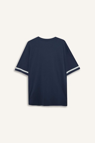 Defacto %100 Pamuk Nba Wordmark Oversize Geniş Kalıp Bisiklet Yaka Kısa Kollu Tişört E3011ax26spnv94 Lacivert-nv94