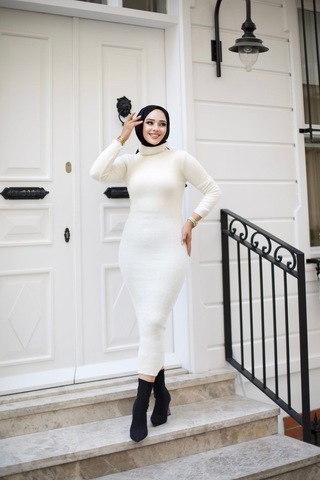 Hira Life Fashion Kadın Elbise Tesettür Giyim Balıkçı Yaka Ve Dar Kesim Triko Kalem Elbise Krem Krem