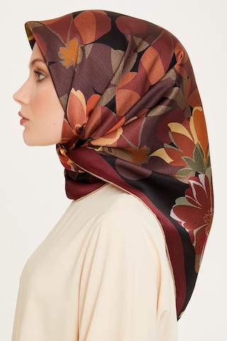 Armine Yeni Sezon - 2024 Sonbahar Kış - Dj Saf İpek Eşarp 9382d S Sura - 03697 - 90 X 90 / Bordo 37 Bordo 37