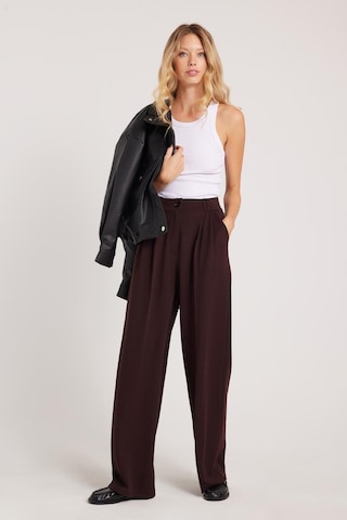 Tudors Kadın Regular Fit Klasik Kesim Yüksel Bel Geniş Paça Kahverengi Pantolon-39581 Kahverengi
