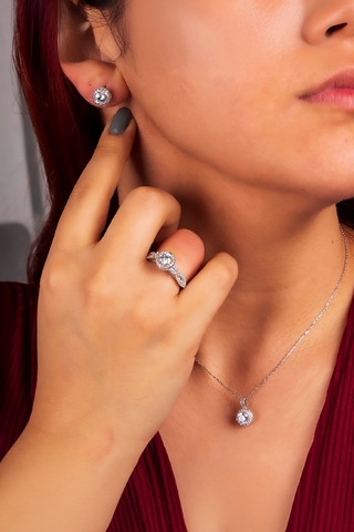 925 Ayar Gümüş Rodyumlu Full Zirkon Taşlı Yuvarlak Bayan Takı Seti -8237 Gümüş