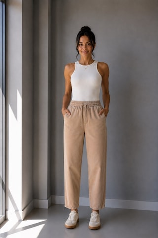 Vadon 1019 Kadın Pamuk Gabardin Lastikli Bel Havuç Kesim Pantolon Camel