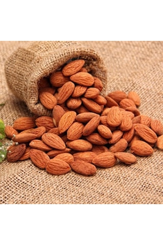 Fıstıkçı Pazarı Badem İçi Çiğ 2500 G