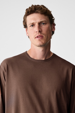 Grimelange Gravs Erkek %100 Pamuklu Yumuşak Kumaşlı Yuvarlak Yakalı Uzun Kollu Kahverengi T-shirt
