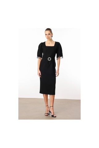 Moda İlgi Kadın Kolları Şerit Boncuk Aksesuarlı Elbise 0001 Siyah Siyah