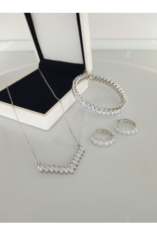 Gümüş Rengi Parlak Taşlı Takı Seti Gümüş - Rose Gold Gümüş Rengi Parlak Taşlı Takı Seti Gümüş - Rose Gold