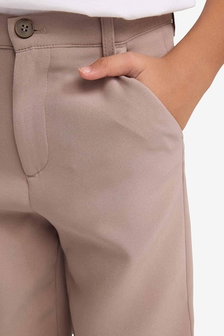 Defacto Erkek Çocuk Regular Fit Standart Paça Pantolon G3341a825cwbg73 Bej-bg73
